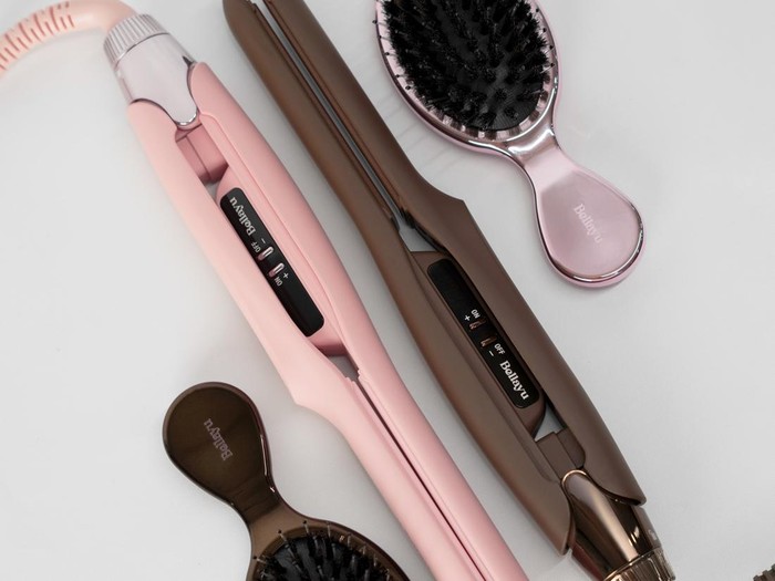 Hair straightener dan hair brush dari Bellayu