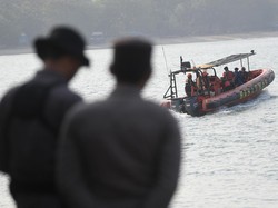 Tim SAR Perluas Pencarian 5 Jurnalis Hilang di Selat Sunda, Dibagi 8 Sektor