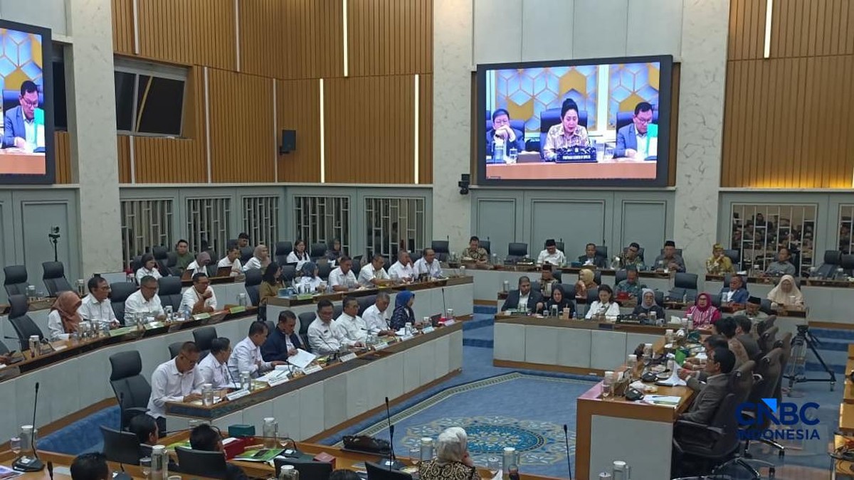 DPR Ketok Anggaran Bapanas 2027 Rp161,9 Miliar-Tak Ada Tambahan