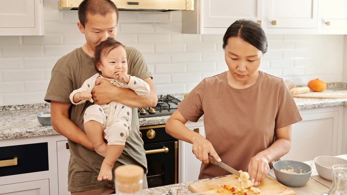 5 Nilai Parenting Jepang yang Membantu Anak Tumbuh Mandiri Sejak Dini