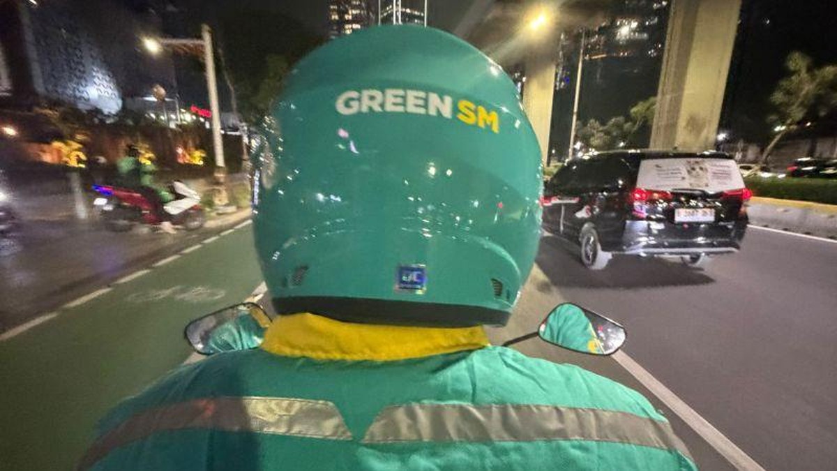 Ojol Green SM Mengaspal, Driver Dapat Motor Listrik Bayar Segini