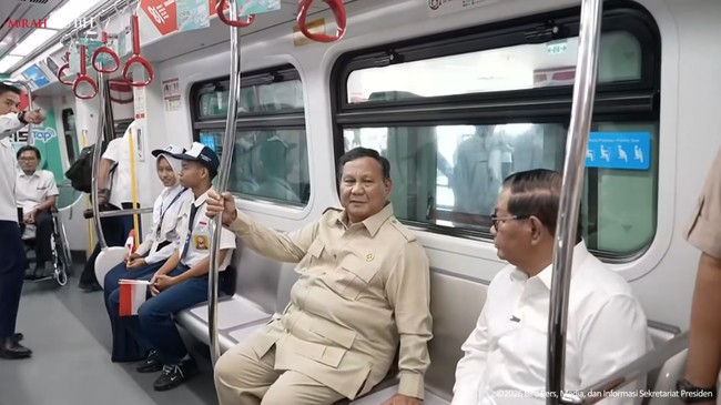 Presiden Prabowo Subianto Resmikan LRT Jakarta Jalur Kelapa Gading-Manggarai.