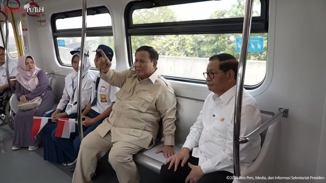 Presiden Prabowo Subianto Resmikan LRT Jakarta Jalur Kelapa Gading-Manggarai.