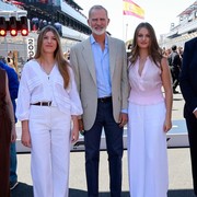 Putri Leonor dan Infanta Sofia Debut di F1, Intip Gaya Kakak Beradik Bangsawan Spanyol