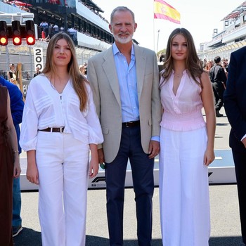 Putri Leonor dan Infanta Sofia Debut di F1, Intip Gaya Kakak Beradik Bangsawan Spanyol