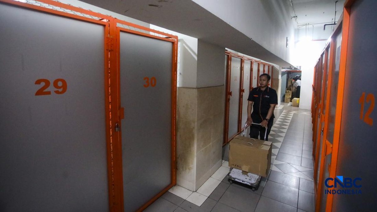 Intip ke dalam 'Kos-kosan Barang' di DKI, Sewa Rp320.000-Tembus 7 Juta