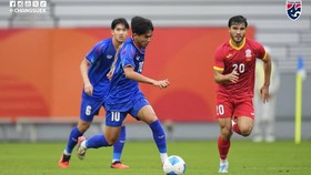 Thailand U-23 (biru) jadi satu-satunya wakil Asia Tenggara yang menang dalam laga pertama Asian Games 2026.