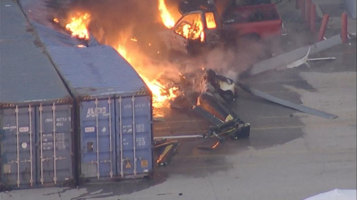 Helikopter Media AS Jatuh di Los Angeles, Tiga Orang Tewas