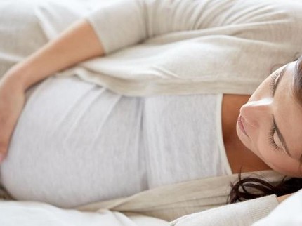Apakah Janin Sudah Bisa Mengikuti Ritme Siang dan Malam? Ini Kata Studi