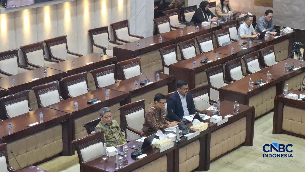Bahas RUU Keuangan Negara, Ekonom-Ekonom Senior Kasih Masukan Ini