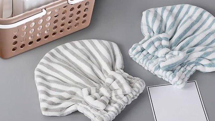 4 Alasan Kamu Harus Punya Towel Cap Sekarang, Stop Lilit Handuk di Rambut!