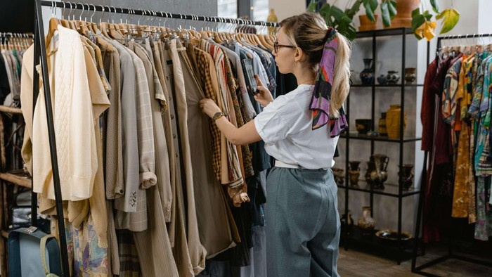 4 Tips Thrifting Baju Bekas yang Wajib Kamu Tahu!