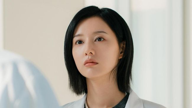 Simak Cerita Kim Ji Won Tentang Perannya sebagai Dokter Bedah Genius di Drakor Doctor X