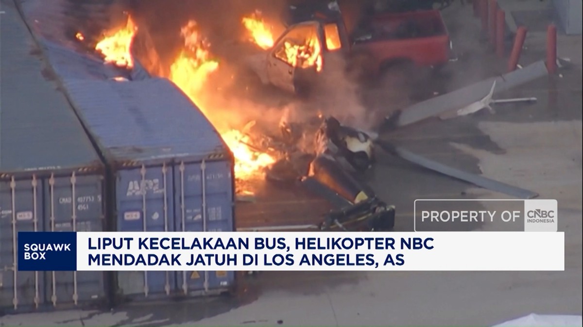 Liput Kecelakaan Bus, Helikopter NBC Mendadak Jatuh di Los Angeles, AS