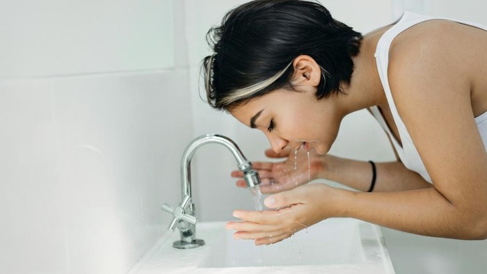 Cuci Muka Sebelum atau Sesudah Olahraga? Ini Kata Dermatolog
