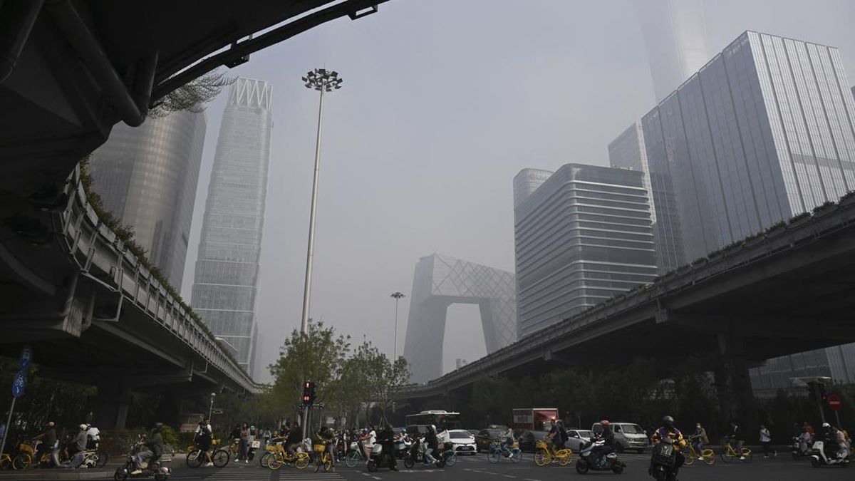 FOTO: Polusi Ganas Beijing China, AQI Tembus 191