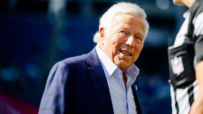 SEATTLE, WASHINGTON - SEPTEMBER 9: Owner Robert Kraft of the New England Patriots walks the field prior to the game between the Seattle Seahawks and the New England Patriots at Lumen Field on September 09, 2026 in Seattle, Washington.   Jane Gershovi