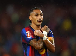 Barcelona Siapkan Kontrak Baru untuk Raphinha hingga 2030