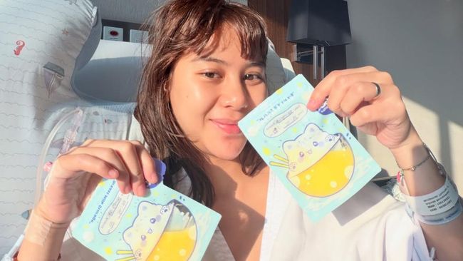 Momen Adinda Thomas MengASIhi Anak Pertama, Terharu Lihat Hasil ASI Perah