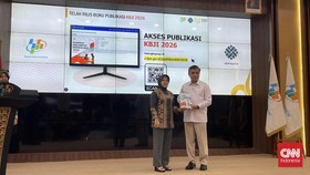 Kepala BPS Amalia Adininggar Widyasanti dalam acara rilis KBJI 2026 di kantor BPS, Jakarta Pusat, Jumat (18/9).