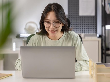 10 Pekerjaan yang Cocok untuk Orang Introvert, Ada yang Bisa Dikerjakan dari Rumah