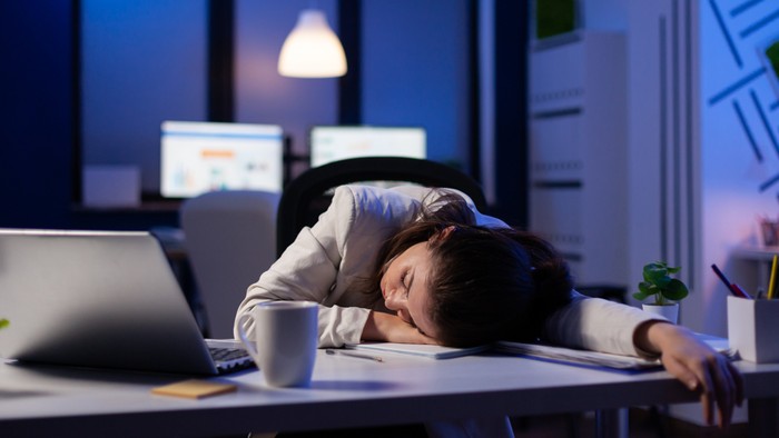 Mengenal Inemuri, Tidur Siang di Tempat Kerja ala Orang Jepang