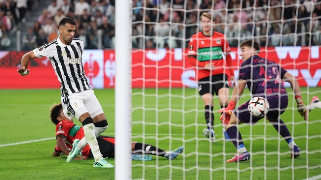 Juventus vs NEC