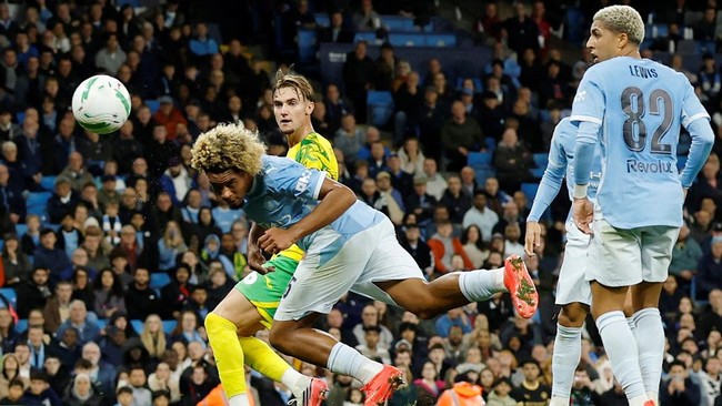 Soccer Football - Carabao Cup - Third Round - Manchester City v Norwich City - Etihad Stadium, Manchester, Britain - September 17, 2026Manchester City's Floyd Samba scores their first goal Action Images via Reuters/Jason Cairnduff EDITORIAL USE ONLY.
