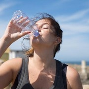 5 Tips Menjaga Kesehatan di Cuaca Panas