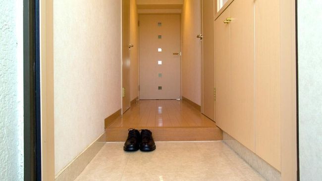 Kenapa Rumah Jepang Punya Genkan atau Area Khusus untuk Melepas Sepatu? Ini Jawabannya