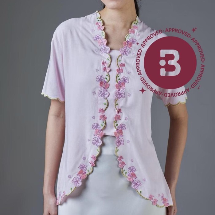 Get The Look: ide gaya kebaya kasual ala Enzy Storia yang cocok untuk hangout