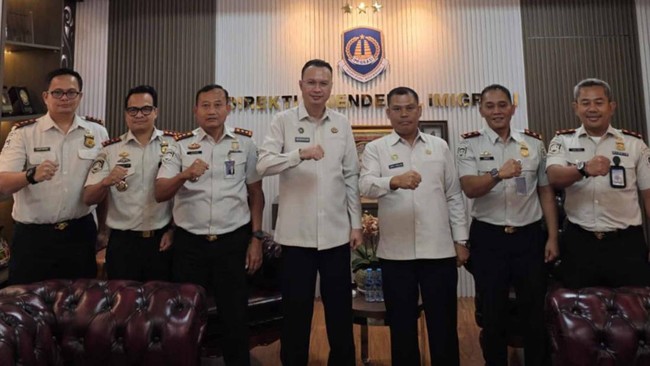 Kakanwil Imigrasi NTT Koordinasikan Penguatan Pelayanan dan Pengawasan Keimigrasian di Wilayah Perbatasan