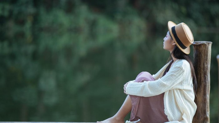 5 Kekuatan Orang yang Suka Menyendiri tapi Sering Disalahpahami