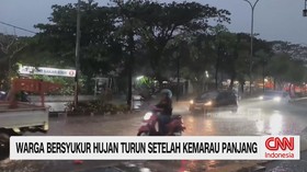 hujan Tangerang Selatan, Tangsel hujan, kemarau panjang, kekeringan Tangsel, hujan deras, pohon tumbang, pohon jati tumbang,