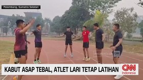 kabut asap, atlet lari, latihan di tengah kabut asap, karhutla Jambi, kebakaran hutan Jambi, Hutan Lindung Gambut Parit Culum,
