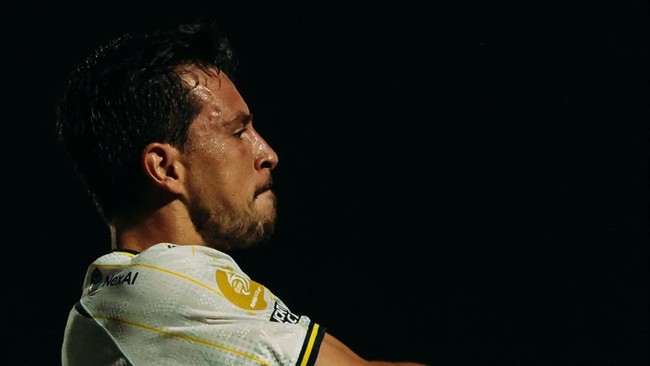 Thom Haye merayakan gol Persib Bandung ke gawang Persijap Jepara. (Dok Persib)