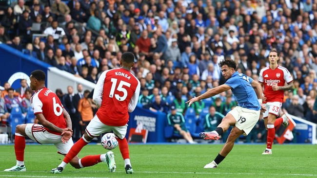 Soccer Football - Premier League - Brighton & Hove Albion v Arsenal - The American Express Community Stadium, Brighton, Britain - September 19, 2026 Brighton and Hove Albion's Charalampos Kostoulas scores their second goal. Action Images via Reuters/