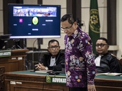 Eks Bupati Pati Sudewo Dituntut 8,5 Tahun Bui dan Hak Nyalon Dicabut 5 Tahun