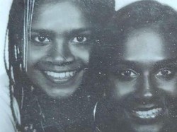 2 Perempuan Bersahabat Puluhan Tahun, Tes DNA Ungkap Mereka Kakak Beradik