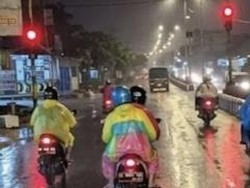 Alhamdulillah, Warga Lega Hujan Deras Akhirnya Guyur Nanga Bulik