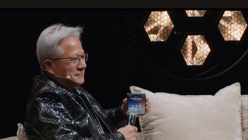 Terkuak, Manusia Rp3000 Triliun Ternyata Pakai HP Lipat Samsung