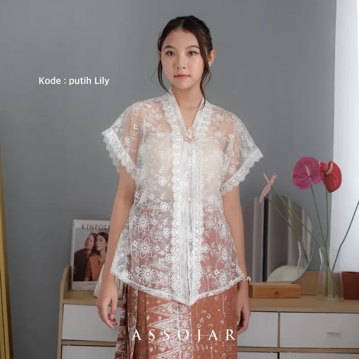 Kebaya top dari Assojar