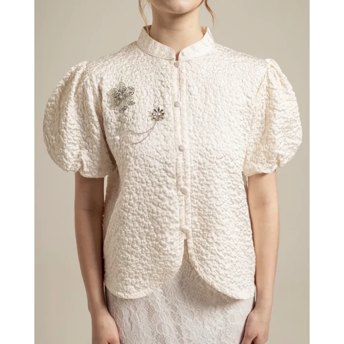 Kebaya top dari Benari