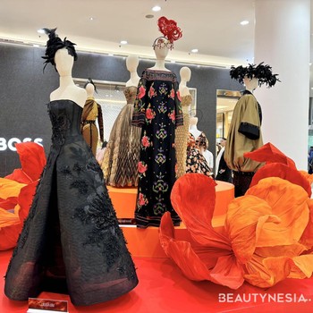 Pesona Empat Musim dalam Pameran Fashion GAYA Archive di Senayan City