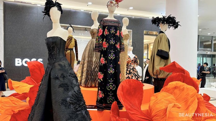 Pesona Empat Musim dalam Pameran Fashion GAYA Archive di Senayan City