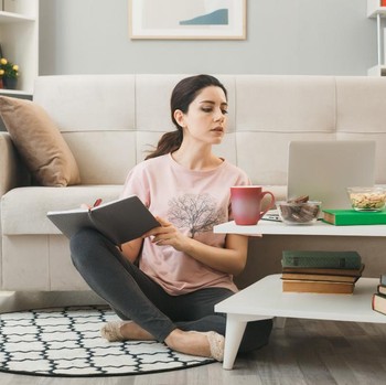 Slow, Soft, atau Frugal Living? Kenali Perbedaan 3 Gaya Hidup Ini Agar Tidak Salah Arah