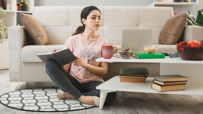 Slow, Soft, atau Frugal Living? Kenali Perbedaan 3 Gaya Hidup Ini Agar Tidak Salah Arah