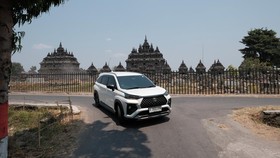 Toyota Veloz Hybrid EV mencatat konsumsi bahan bakar tembus 31,1 kilometer per liter usai diajak berkelana lebih dari 350 kilometer.