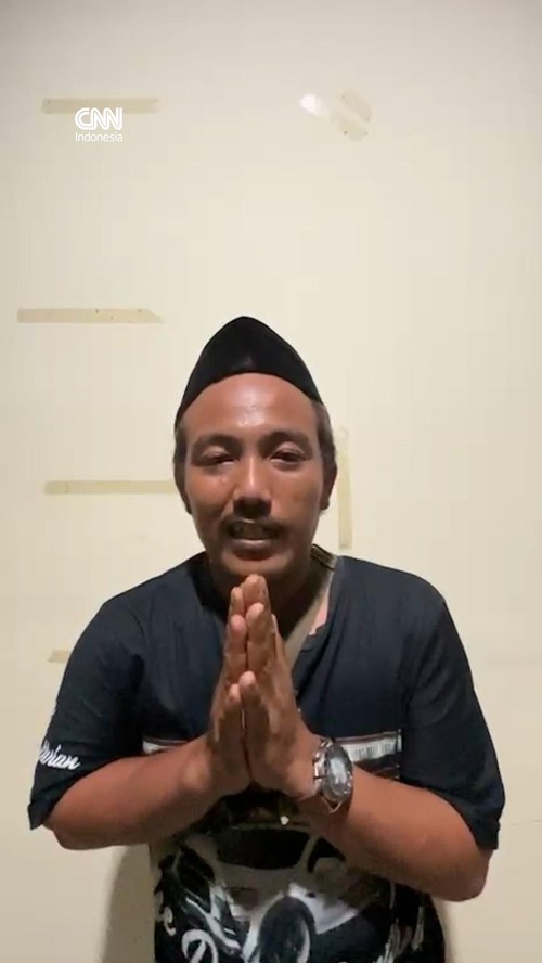 Permintaan Maaf Pria Bergolok saat Keributan Ibadah GKPI Tangerang