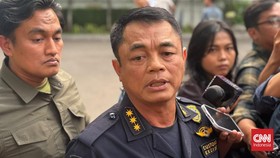 Direktur Jenderal (Dirjen) Bea dan Cukai Kementerian Keuangan (Kemenkeu) Djaka Budhi Utama di Istana Kepresidenan Jakarta, Selasa (22/9).